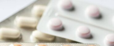 Una joven de 13 años fue hospitalizada tras un episodio de risa incontrolable que reveló una intoxicación.