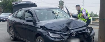 Un accidente en San Nicolás de los Garza provocó tres lesionados, destacando entre ellos dos ciudadanos chinos. Conoce los detalles.