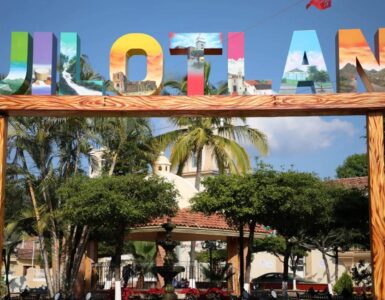 La Fiscalía de Jalisco entrega cuerpos y revela detalles sobre el asesinato de dos hombres en Jilotlán de los Dolores.