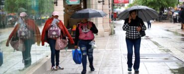 El clima inestable en Monterrey destaca el desafío para los eventos musicales del 8 de abril de 2026.