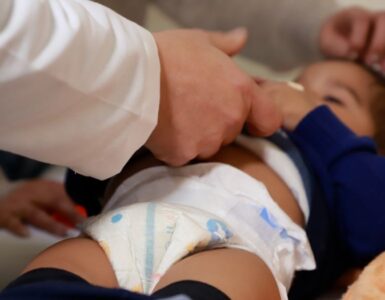 Investigación de hace 25 años resurge ante detección de plomo en sangre en niños de Cendis en Nuevo León.