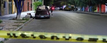 Un presunto ladrón fue abatido en Guadalajara por un exmilitar; un caso de defensa propia que ha generado controversia.