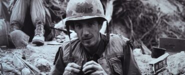 La trágica historia de Ignacio Ezcurra, un periodista argentino, y su valiente cobertura de la guerra de Vietnam.