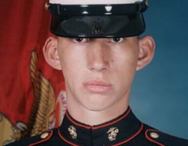 Descubre cómo un joven marine se convirtió en uno de los actores más destacados de Hollywood tras el 11-S.