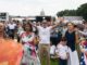 Un festival religioso liderado por funcionarios de Trump resalta la creciente influencia de la religión en la política estadounidense.