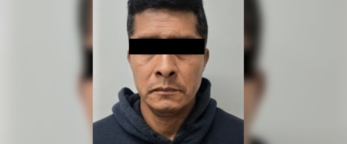 Un hombre enfrenta cargos por estrangular a la hija de su expareja en Apodaca, generando gran conmoción en la comunidad.