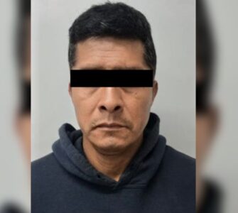 Un hombre enfrenta cargos por estrangular a la hija de su expareja en Apodaca, generando gran conmoción en la comunidad.