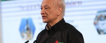 Claudia Sheinbaum destituye a Víctor Rodríguez Padilla y nombra a Juan Carlos Carpio en Pemex ante la caída en producción.