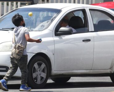 El DIF Nuevo León implementa operativos permanentes para combatir el trabajo infantil, resguardando a 293 menores en 2026.