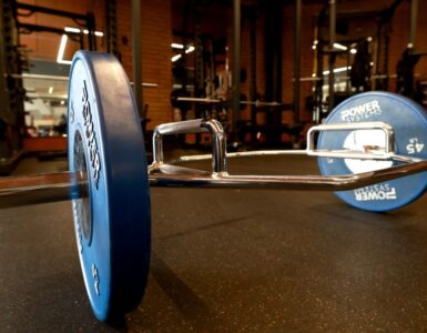 En Taiwán, abuelas entrenan en gimnasio para mantener su salud física y mental, inspirando a muchos.
