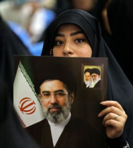 Las tensiones persisten en Irán por ambiciones nucleares, guerra en Líbano y sanciones que afectan su economía.
