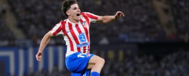 El PSG hace una tentadora oferta al Atlético de Madrid por Julián Álvarez, con un salario impresionante para el jugador.