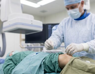 Una innovadora técnica puede aliviar el dolor y mejorar la función en pacientes con artrosis de rodilla resistente a tratamientos.