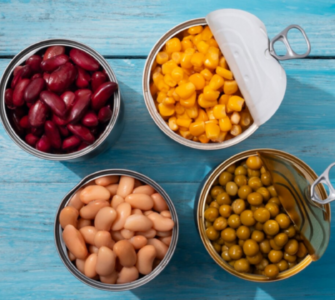 Canadá establece un arancel a las verduras enlatadas con el fin de apoyar a sus productores locales, excluyendo a México.