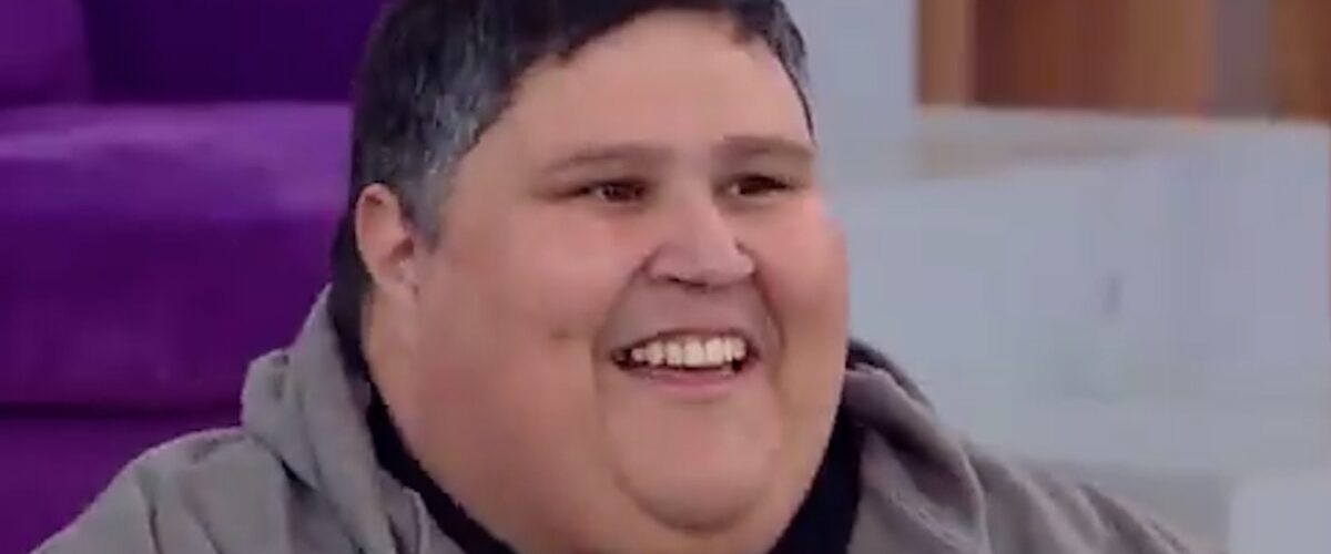 Un exconcursante de Cuestión de Peso revela su transformación al bajar 135 kilos y mejorar su salud y bienestar.
