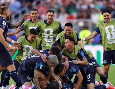 Paraguay se impone ante Turquía con 10 jugadores y ahora busca avanzar a los 16avos del Mundial. Descubre cómo lograrlo.