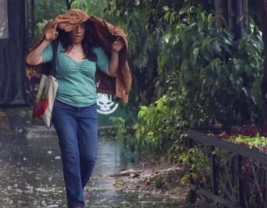 Descubre a qué hora lloverá en la CDMX hoy y cuáles alcaldías podrían verse afectadas por fuertes lluvias.