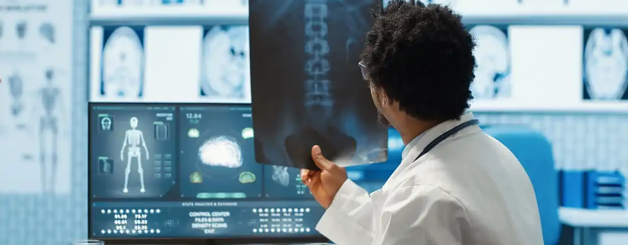 Cuatro empresas y seis individuos sancionados en México por colusión en el sector de radiografías, implicando 59.6 mdp.