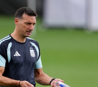 Tras el triunfo ante Jordania, Scaloni ajusta la rutina del plantel argentino para optimizar el rendimiento en el Mundial.