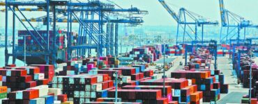 El déficit comercial de Estados Unidos creció un 27.4% en mayo, alcanzando cifras alarmantes en importaciones.
