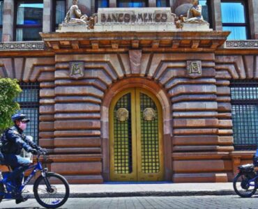 El Banco de México implementa nuevas reglas para la compra de valores gubernamentales, aumentando su operatividad en el mercado secundario.