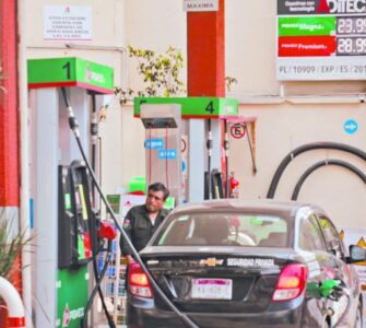 Los nuevos estímulos fiscales para gasolina Magna y diésel impactan el mercado energético y la economía actual.
