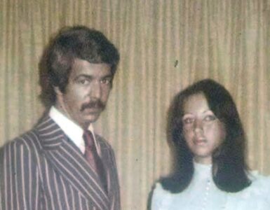 Un inusual flechazo en los años 70 derrumbó planes de boda y desafió los convencionalismos sociales de la época.