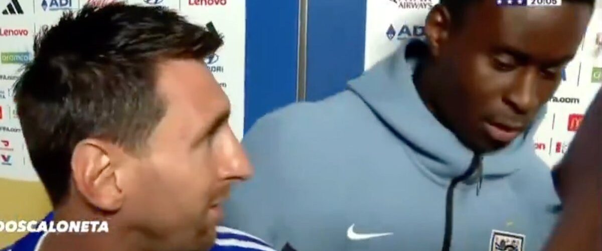 Marc Guehi sorprendió a Lionel Messi en la zona mixta tras la final del Mundial. Descubre cómo reaccionó el ícono argentino.