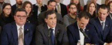 La reciente reforma electoral genera preocupación entre organismos empresariales, temen por la estabilidad del gobierno y la democracia.