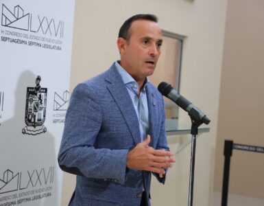Carlos de la Fuente exige a Samuel García priorizar la seguridad en Nuevo León tras el Mundial de Fútbol 2026.