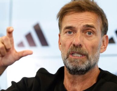 El nuevo DT de Alemania, Jürgen Klopp, utiliza a Argentina como ejemplo en su primera conferencia de prensa.