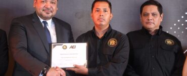 La Fiscalía de Nuevo León resalta la labor de los agentes de investigación en el Día del Agente, un tributo significativo.