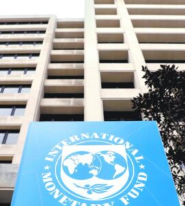 La directora del FMI destaca que la economía mundial atraviesa la crisis energética de forma más efectiva de lo previsto.