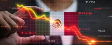 La economía mexicana se contrae, afectando el panorama de la industria musical y cultural en el país.