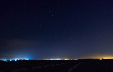 Luces misteriosas fueron captadas en el cielo de San Luis Potosí, desatando teorías y curiosidad entre los internautas.