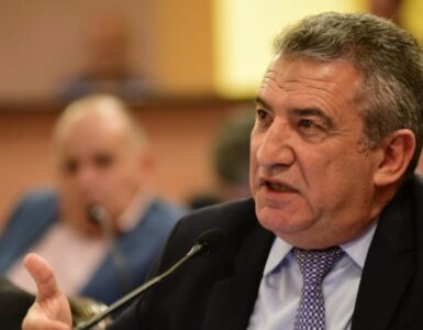 La Justicia de Entre Ríos ordena la detención del exgobernador Sergio Urribarri, quien será trasladado a la cárcel de Paraná.