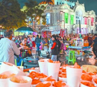 La economía de México podría haber crecido un 3.7% en septiembre, destacando un impulso en las actividades secundarias y terciarias.