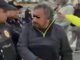 Un hombre fue captado grabando bajo las faldas de mujeres en la Ciudad de México y rápidamente fue detenido.