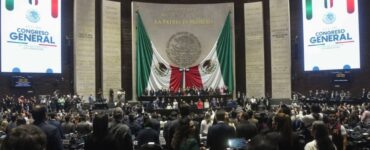 Recientemente se aprobó la tipificación del reclutamiento forzado en México, imponiendo penas de prisión y multas significativas.
