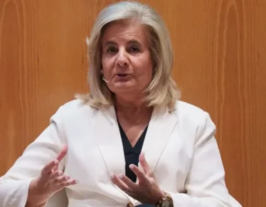 La exministra de Empleo, Fátima Báñez, falleció en un accidente en Toledo, provocando gran conmoción social y política.