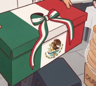 Alex Serrano desató el caos en CDMX al regalar AirPods, dinero y un iPhone, pero todo se tornó descontrolado.